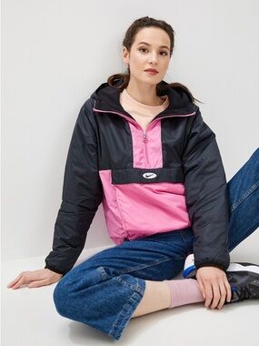 Nike Sportswear Fall ‘19 Swoosh Synthetic-Fill Women's Anorak Windbreaker Jacket